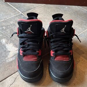 Air Jordan 4 “Red Thunder”